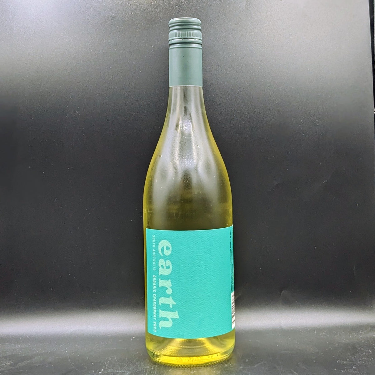 Earth Organic Chardonnay 750ml