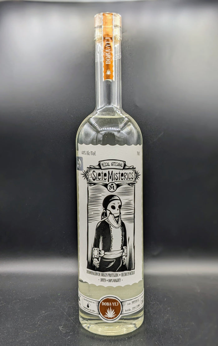 Los Siete Misterios Doba-Yej Mezcal 700ml