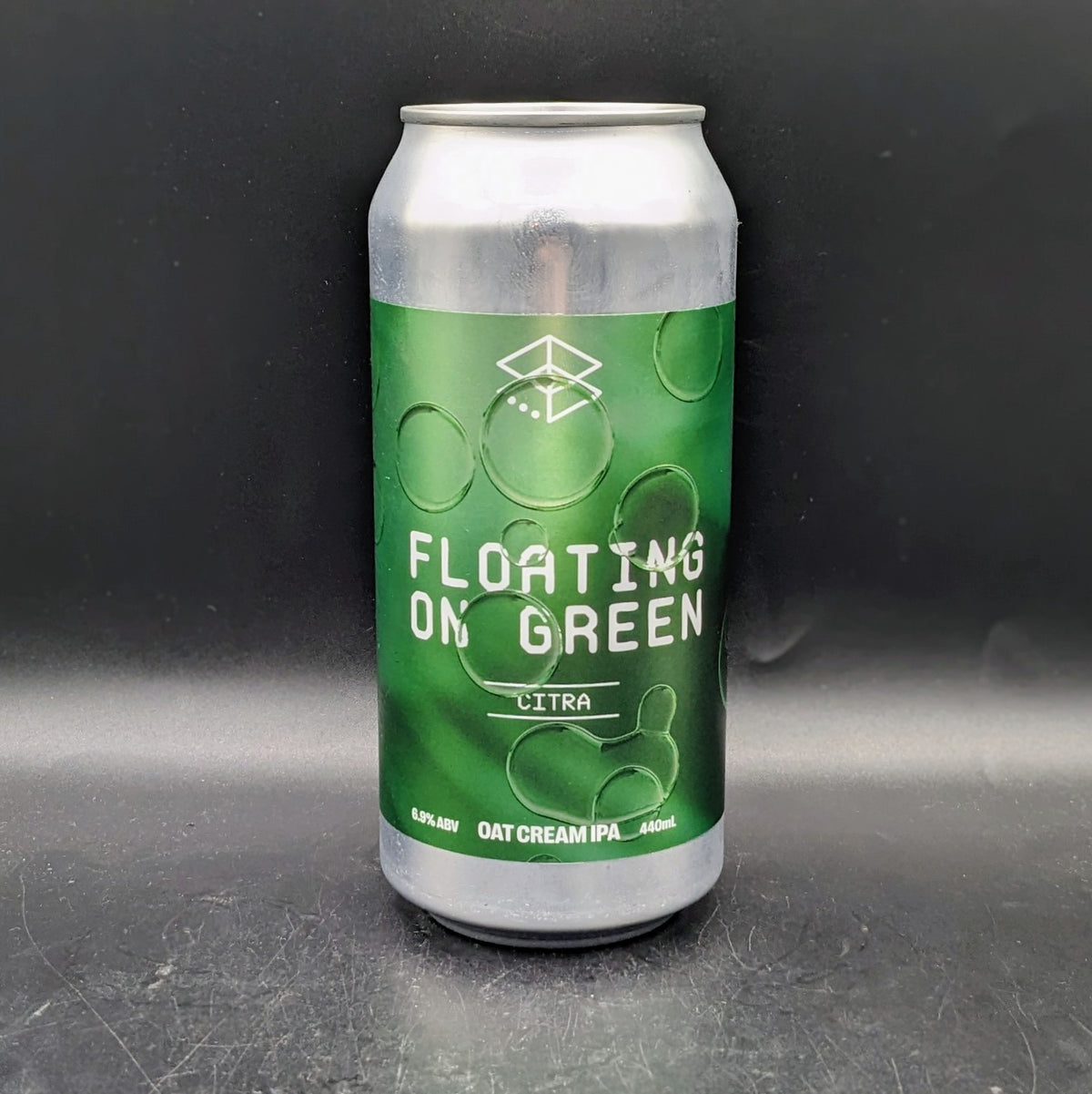 Range Floating On Green – DDH Oat Cream IPA
