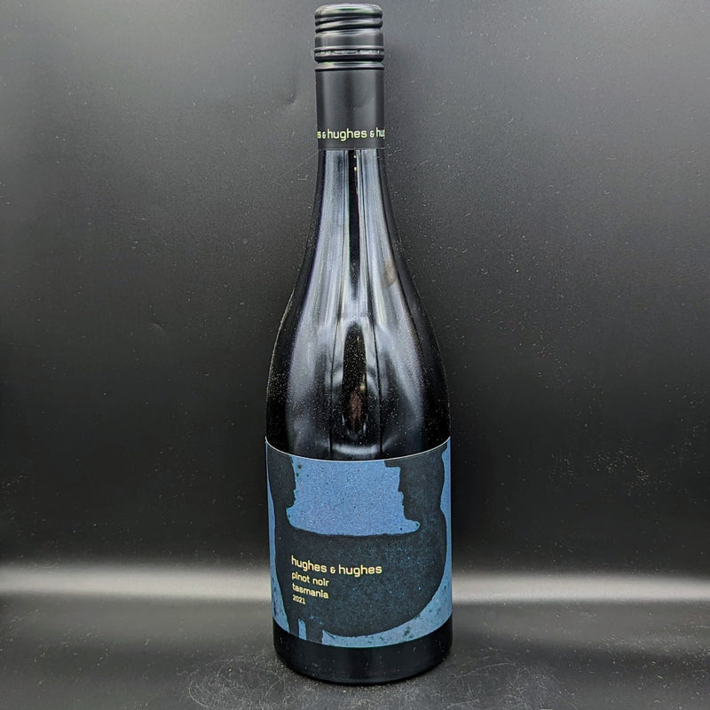 HUGHES & HUGHES PINOT NOIR 2023